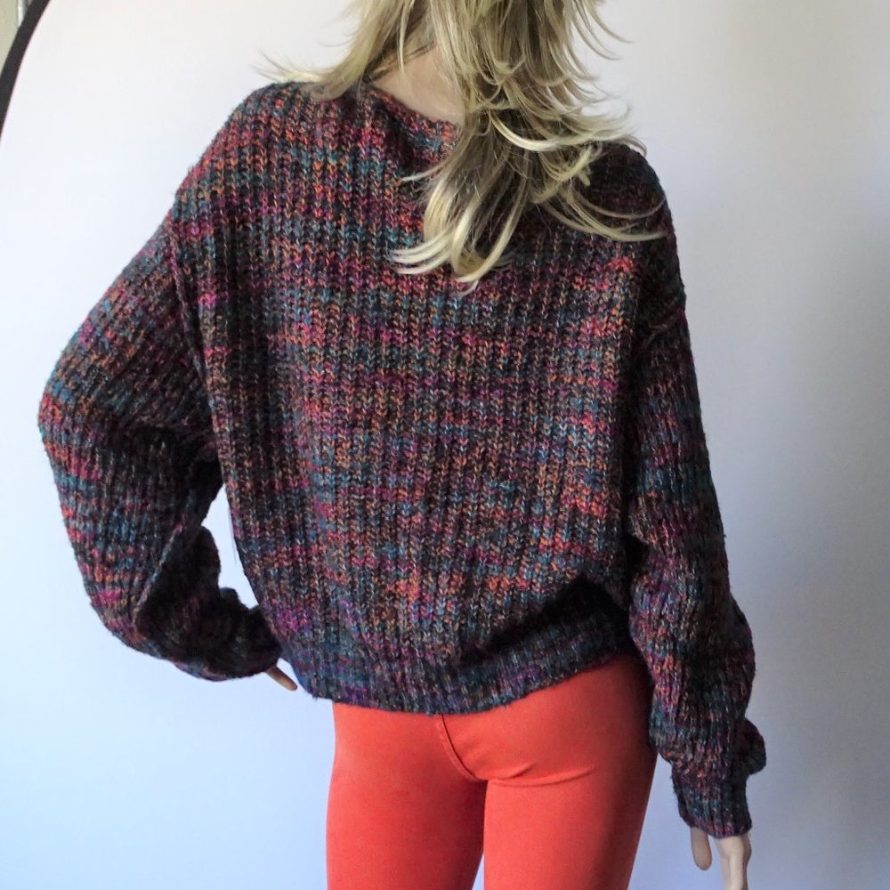 Free People Highland V-Neck Sweater NWT - Picture 3 of 3